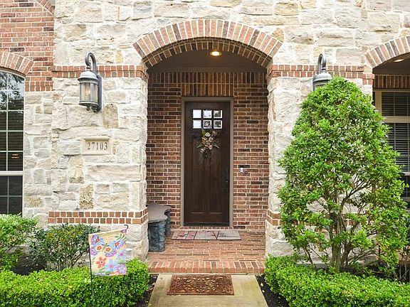 5th image of 27103 Barrington Lodge Ln