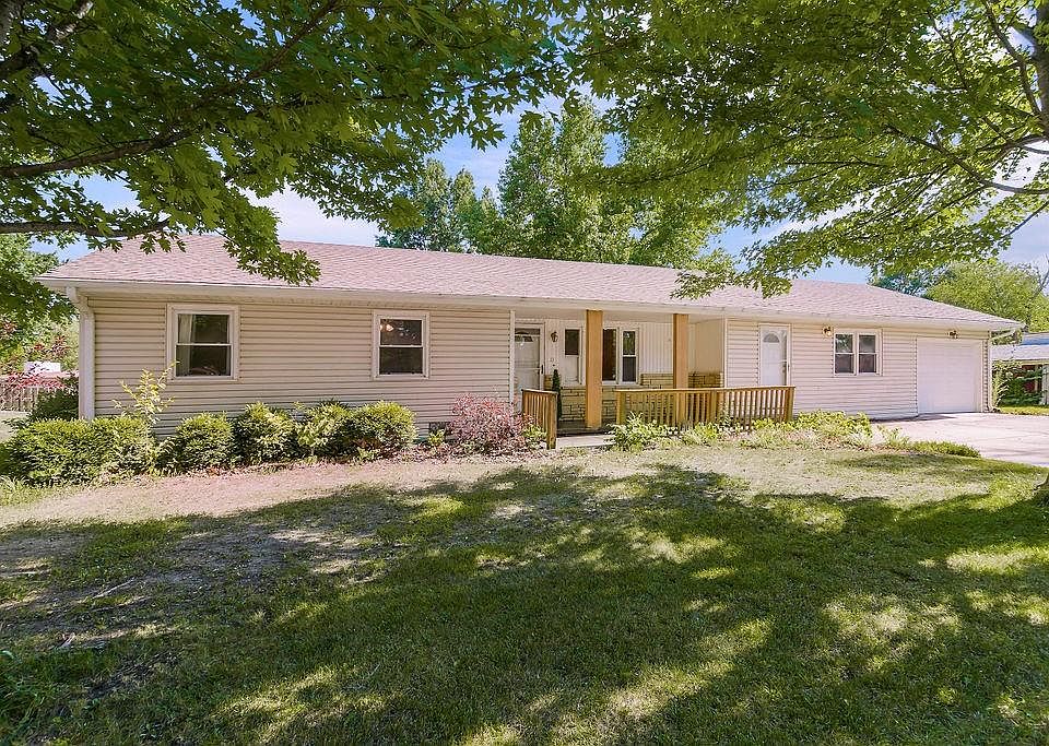 11 Crestview Dr, Paola, KS 66071 Zillow