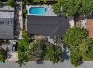 424 SW 7th Ct, Boynton Beach, FL 33435