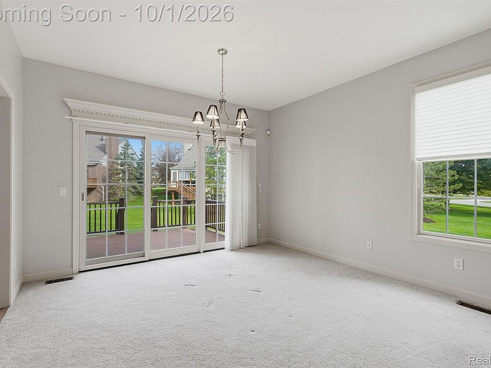 16997 Sycamore Ct Unit 106, photo 11