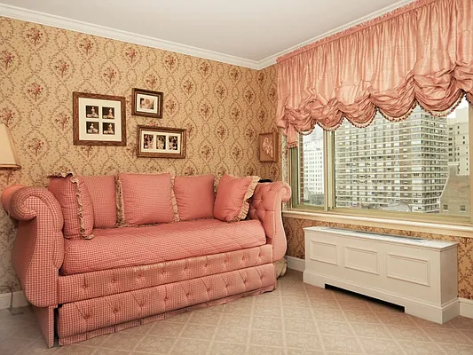 Sold by Sotheby's International Realty | media 8