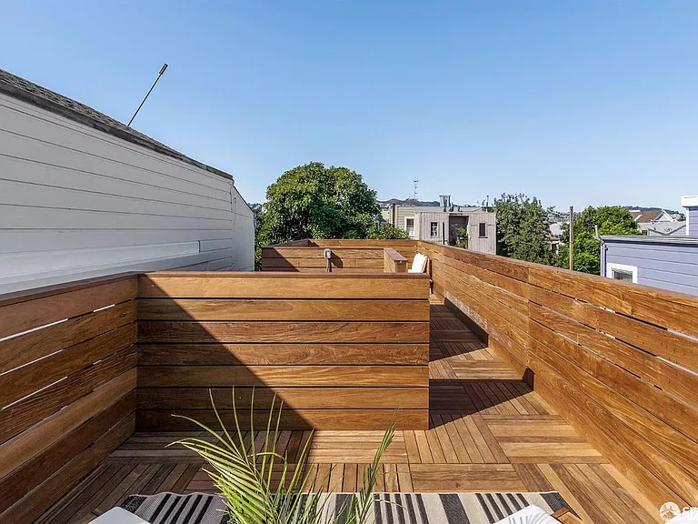 1160 Florida St — Photo 35