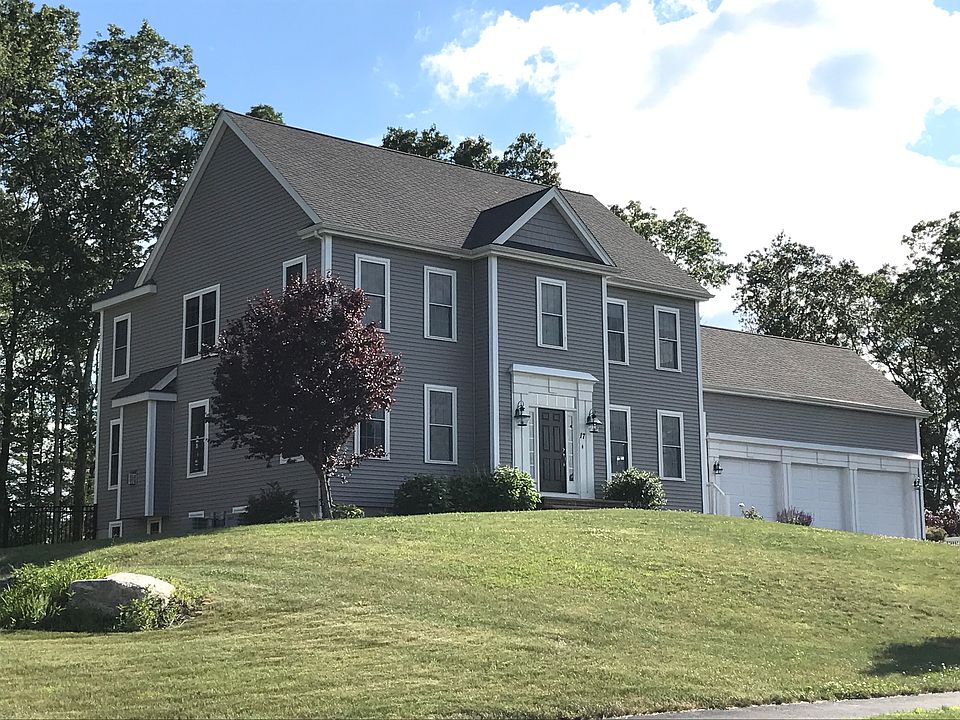 1st image of 17 Hickory Dr