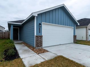 824 Stoney Point Ln, Dayton, TX 77535