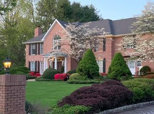 82 N Mitchell Pl, Little Silver, NJ 07739