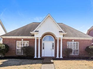 818 N Ericson Rd, Cordova, TN 38018