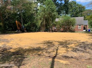 1300 Queens Rd, Kinston, NC 28501