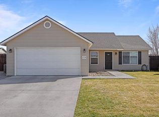 2534 E Helena St, Pasco, WA