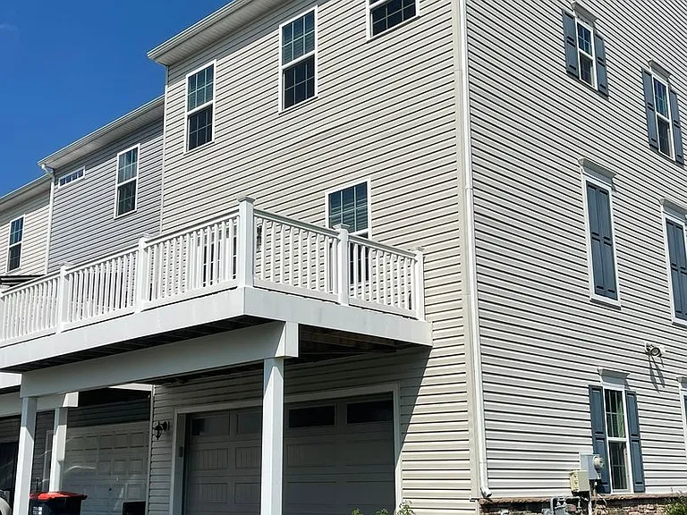 331 S Parkway Dr — Photo 76