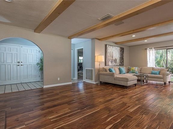 4th image of 6925 Date Palm Ave S