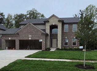 50555 Timberstone Dr, Macomb, MI 48042