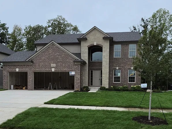 50555 Timberstone Dr, Macomb, MI 48042