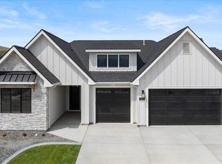 670 Cortona Way, Richland, WA