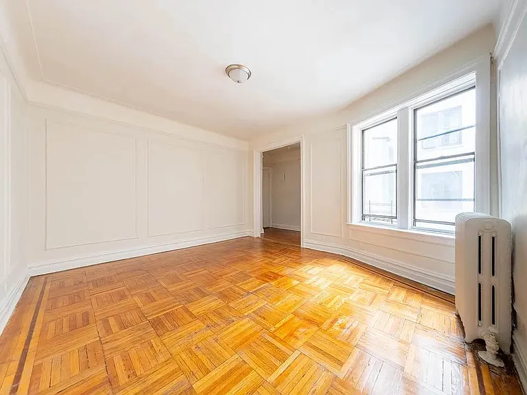 401 Edgecombe Ave #B3 — Photo 2