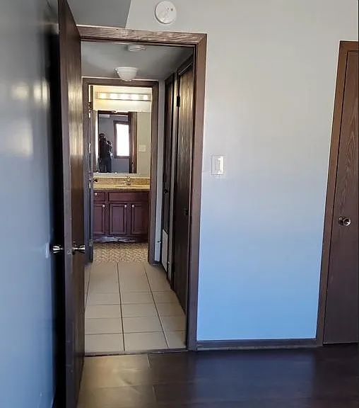 Bedroom to Bathroom