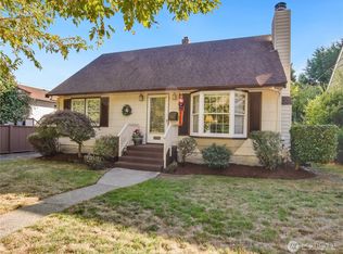 3007 NW 64th St, Seattle, WA 98107