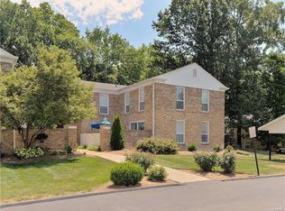 418 Colony Woods Dr #418, Saint Louis, MO 63122