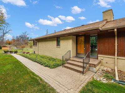 1471 Club Dr, Bloomfield Hills, MI, 48302