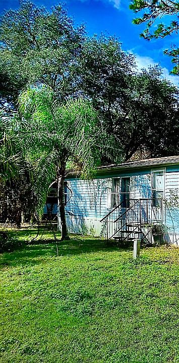 1st image of 15093 NE 83rd Ln