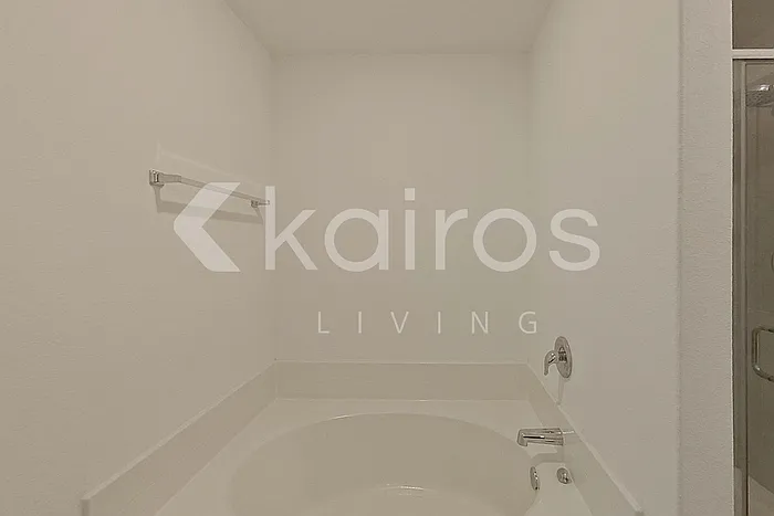 962 Shady Brk — Photo 17