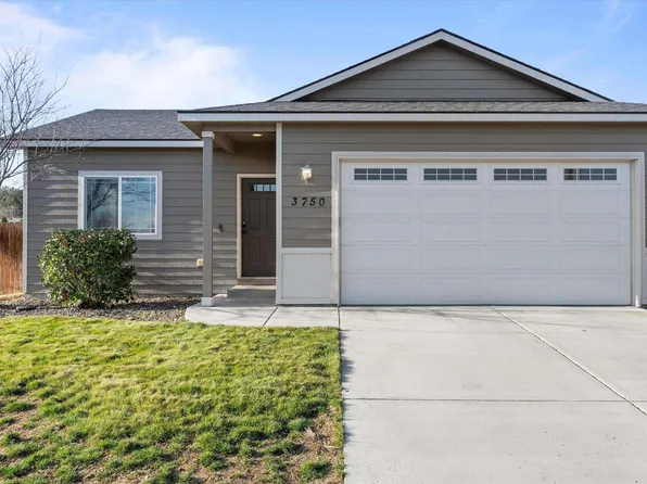 3750 Grant Loop, West Richland, WA 99353