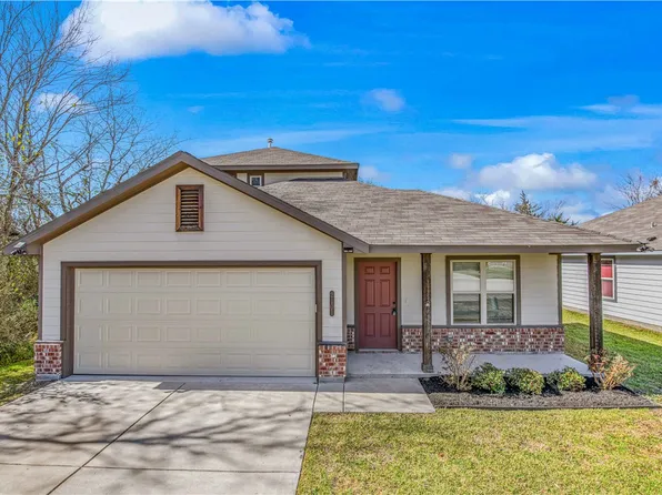 2101 Heritage Meadow Ln, Bryan, TX 77803