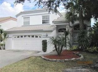 5327 NW 106th Dr, Coral Springs, FL 33076