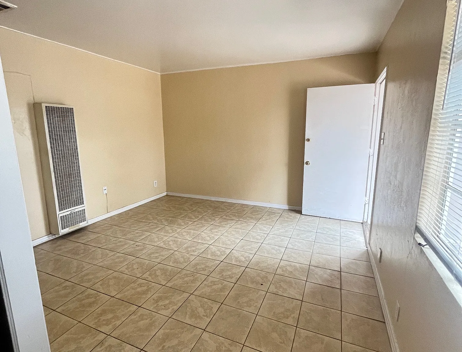 1 bed, 600 sqft, $750 — Photo 2