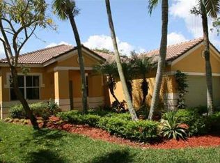 596 Honeysuckle Ln, Weston, FL 33327