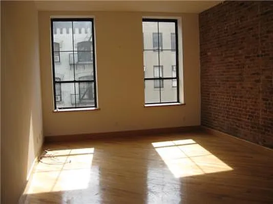 Rented by J Misrahi Realty Corp | media 31