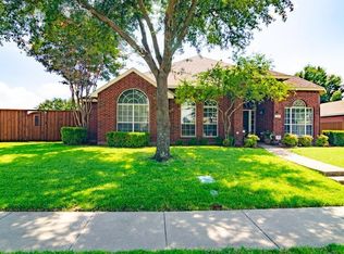 5006 Harborview Blvd, Rowlett, TX 75088