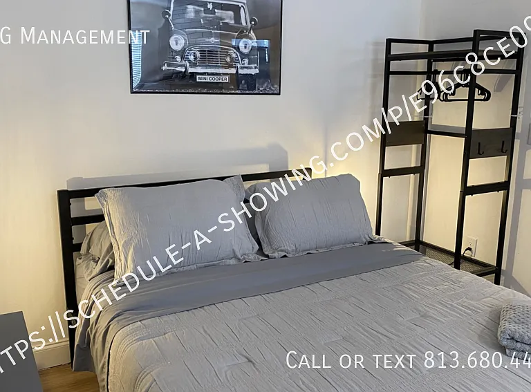 911 E 23rd Ave #9 — Photo 17