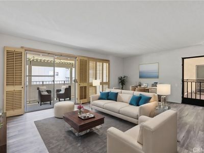2282 Via Mariposa W UNIT P, Laguna Woods, CA, 92637