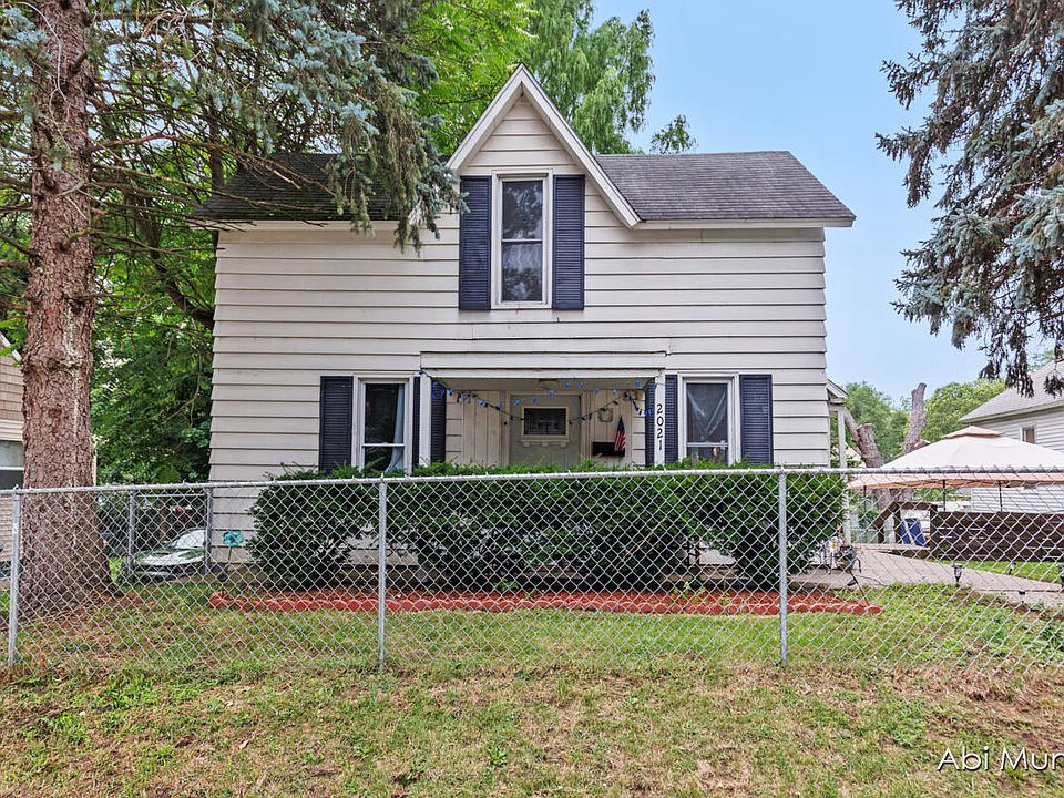 1st image of 2021 Towner Ave SW