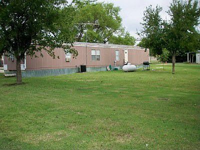 2nd image of 321 Savannah St