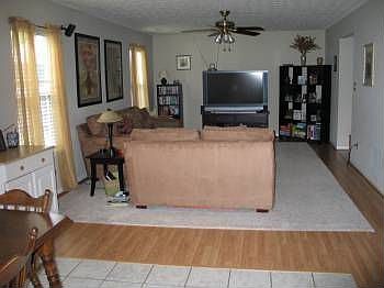 5th image of 6105 Woodmill Dr