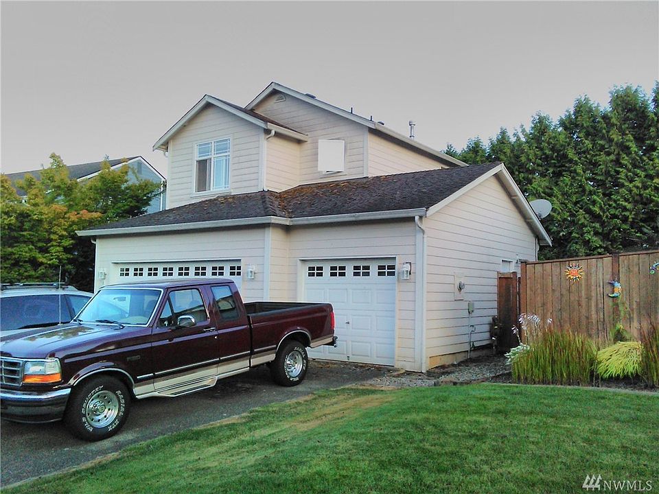 2nd image of 8408 133rd St E