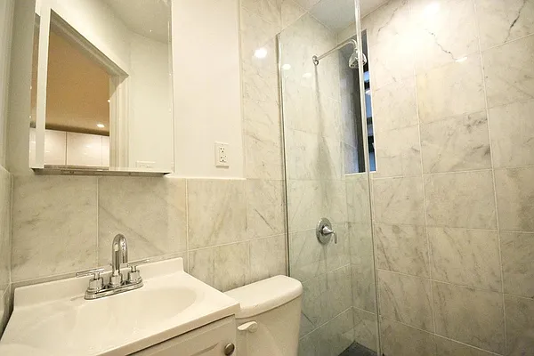 Rented by Bold Marketing | media 7