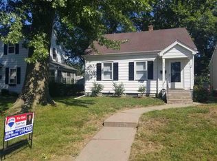 2370 30th St, Moline, IL 61265
