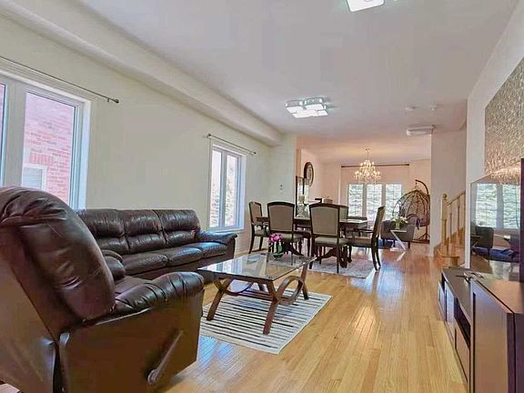 2nd image of 156 Greenwood Rd