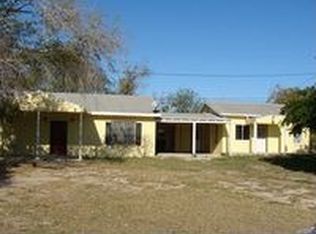 420 Lakeside Dr, Corpus Christi, TX 78418
