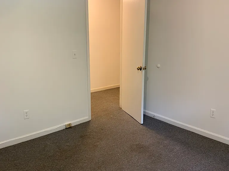 108 Pine St #1 — Photo 6