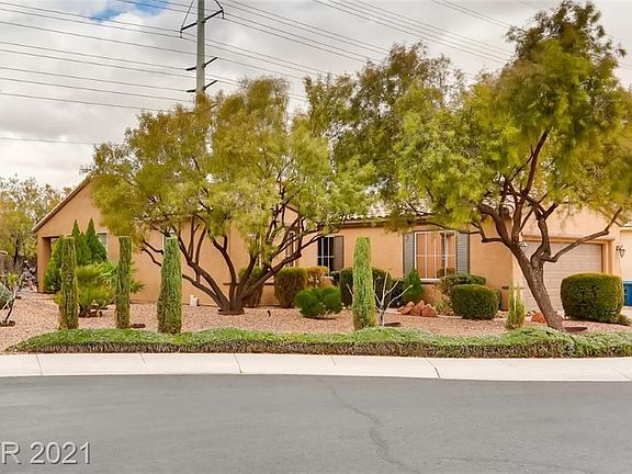 3rd image of 4926 Leffetto St