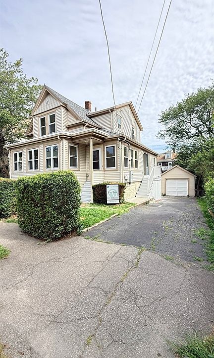 1st image of 178 Farrington St