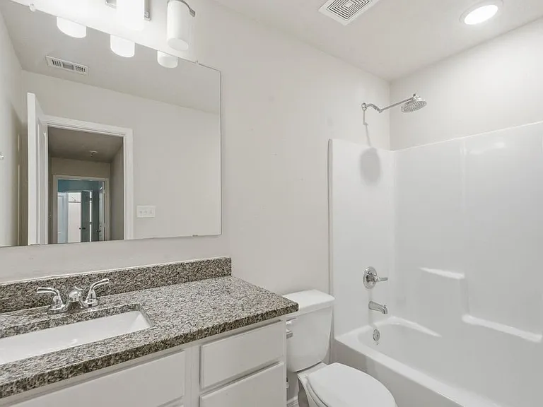 11962 Sunshine Park Dr N — Photo 25