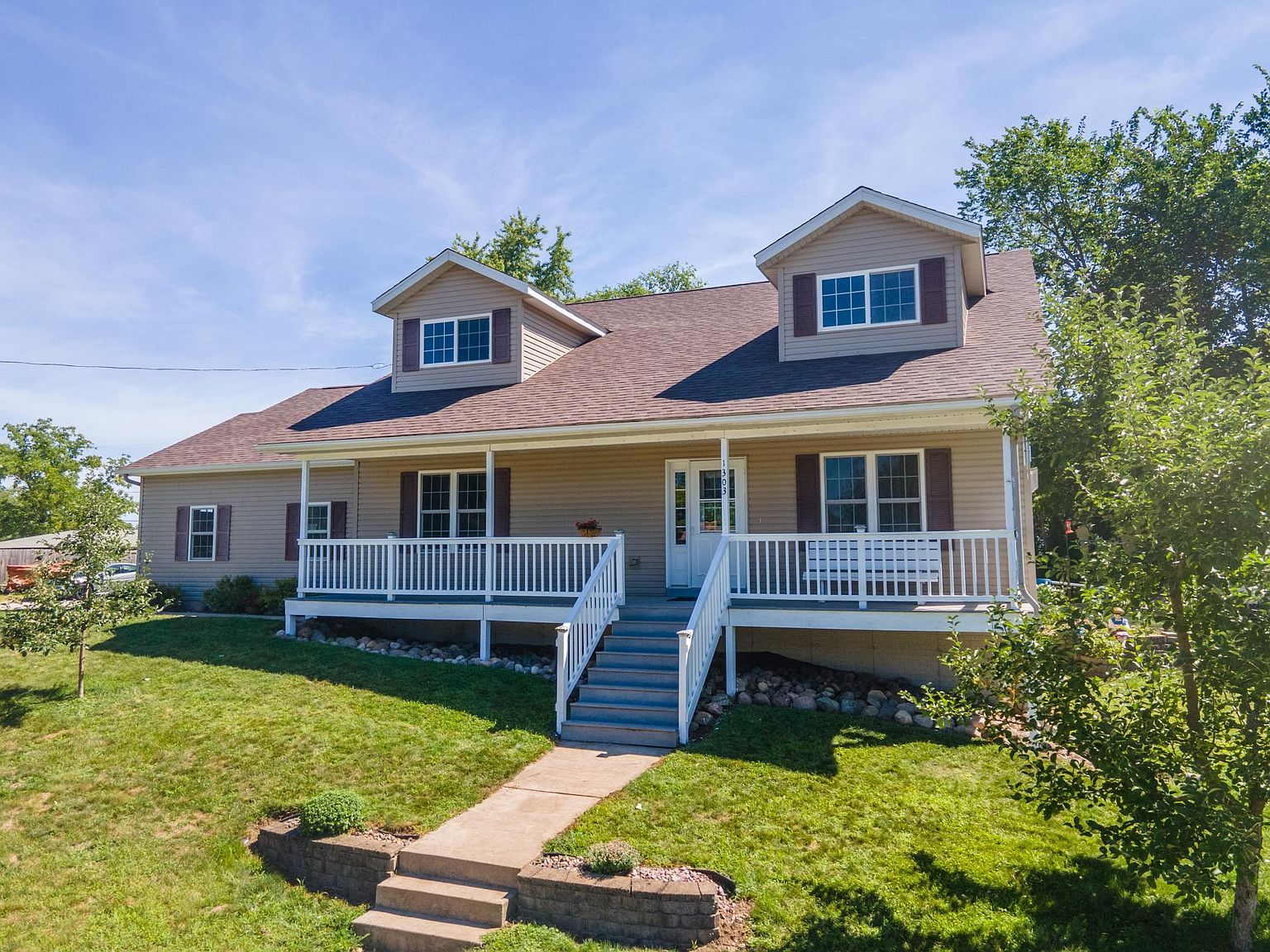 1303 Grandview Ct, La Crescent, MN 55947 MLS 6419244 Zillow