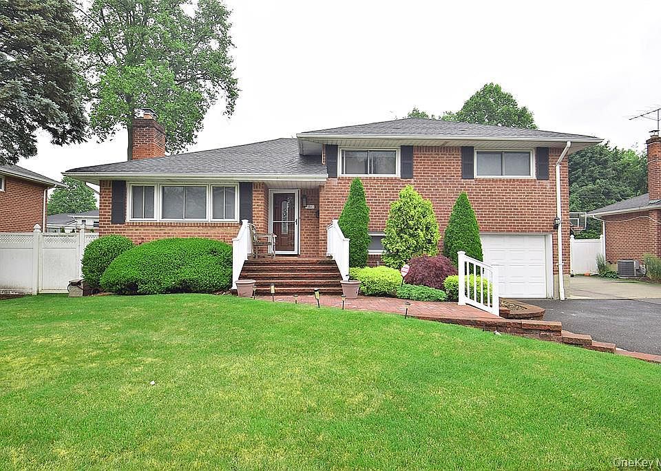 1st image of 51 Whitman Ave