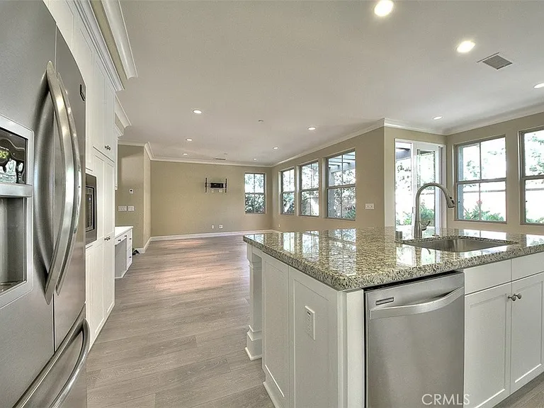 46 Larkfield — Photo 11