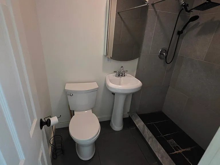 136 Main St #1 — Photo 11
