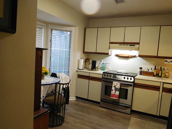 4th image of 600 Fleetwood Dr APT 103
